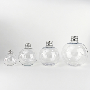 Wholesale PET Plastic Bulb Spherical Gift Bottle 2oz 60ml Ball Shape Screen Printed Christmas Ornaments Liquid Soap Screw Cap